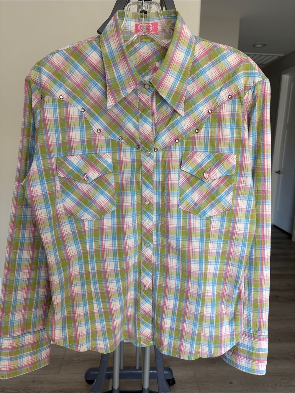 Impressions Vintage 90's Plaid Western Button-Down Shirt in Green and Pink (SM)